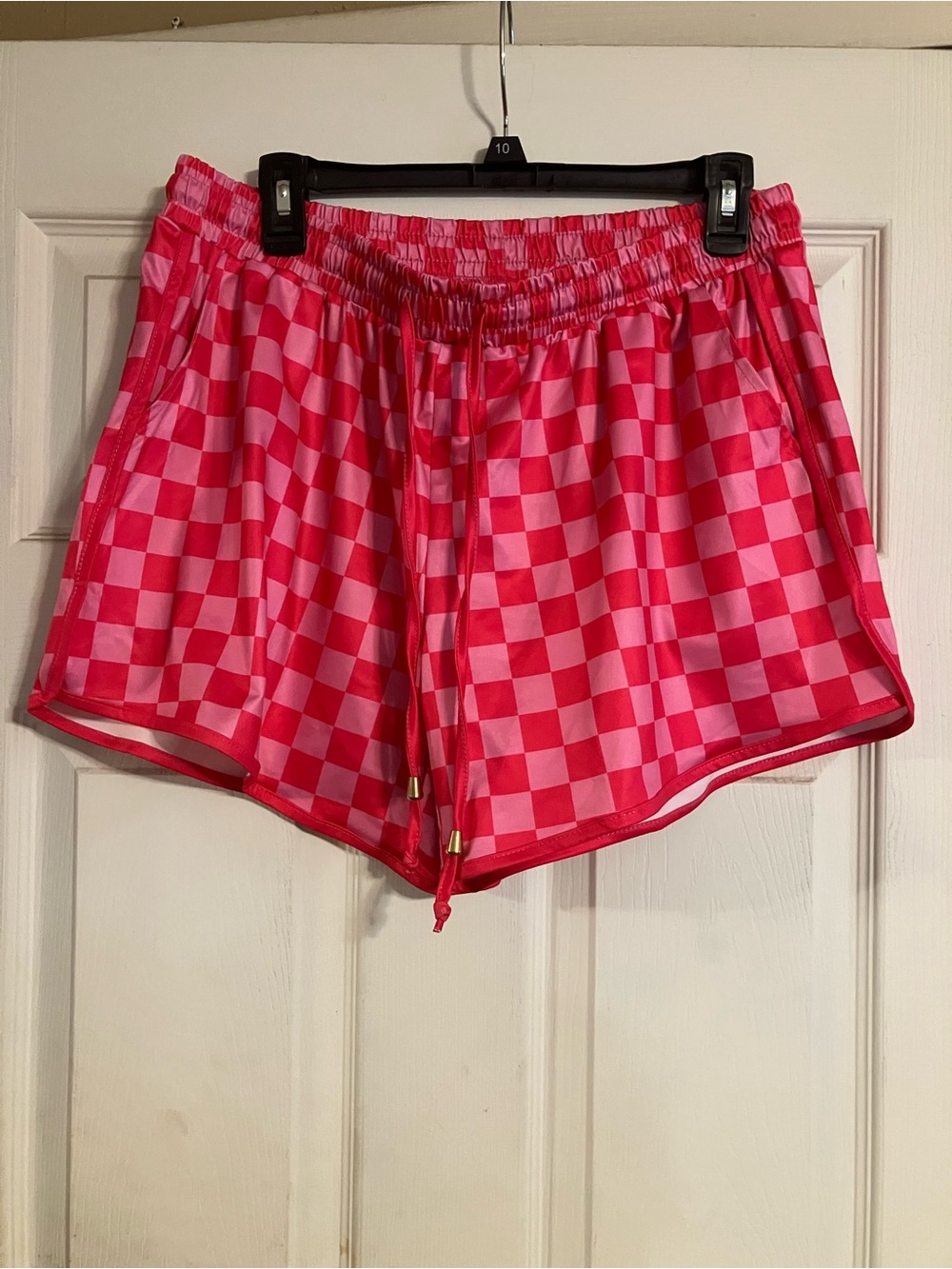 Women’s Pink Checkered Drawstring Shorts - Brand New Mint condition Size XL